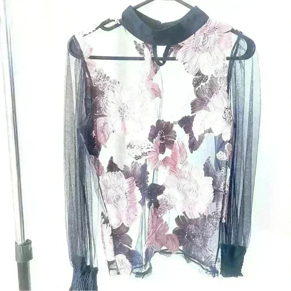 BLACK MESH LONG SLEEVE WITH PINK ROSES BLOUSE  ROUND RUFFLE NECK SIZE SMALL - Picture 2 of 7